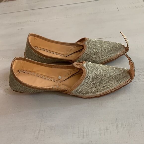 Unusual Halloween Curly Toed Shoes - Picture 2 of 6